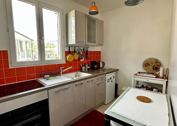 Sainte Elisabeth - Republique *